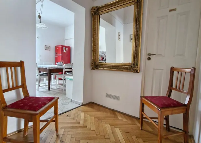 Várkerület Apartman *